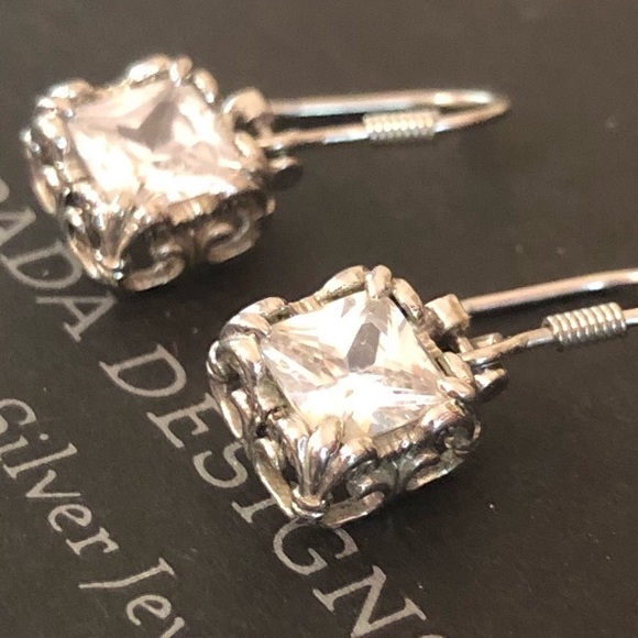 Silpada Sterling Silver CZ “Uptown” Earrings - Picture 10 of 13